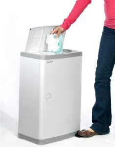 white 13 gallon garbage bin with odor control
